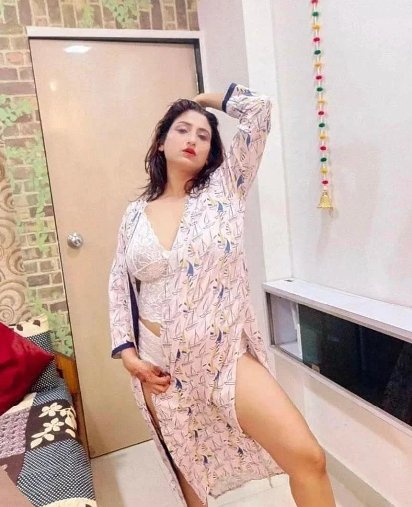 Sumita Sanyal – Indian escort in Bangalore, Escort, Banga
