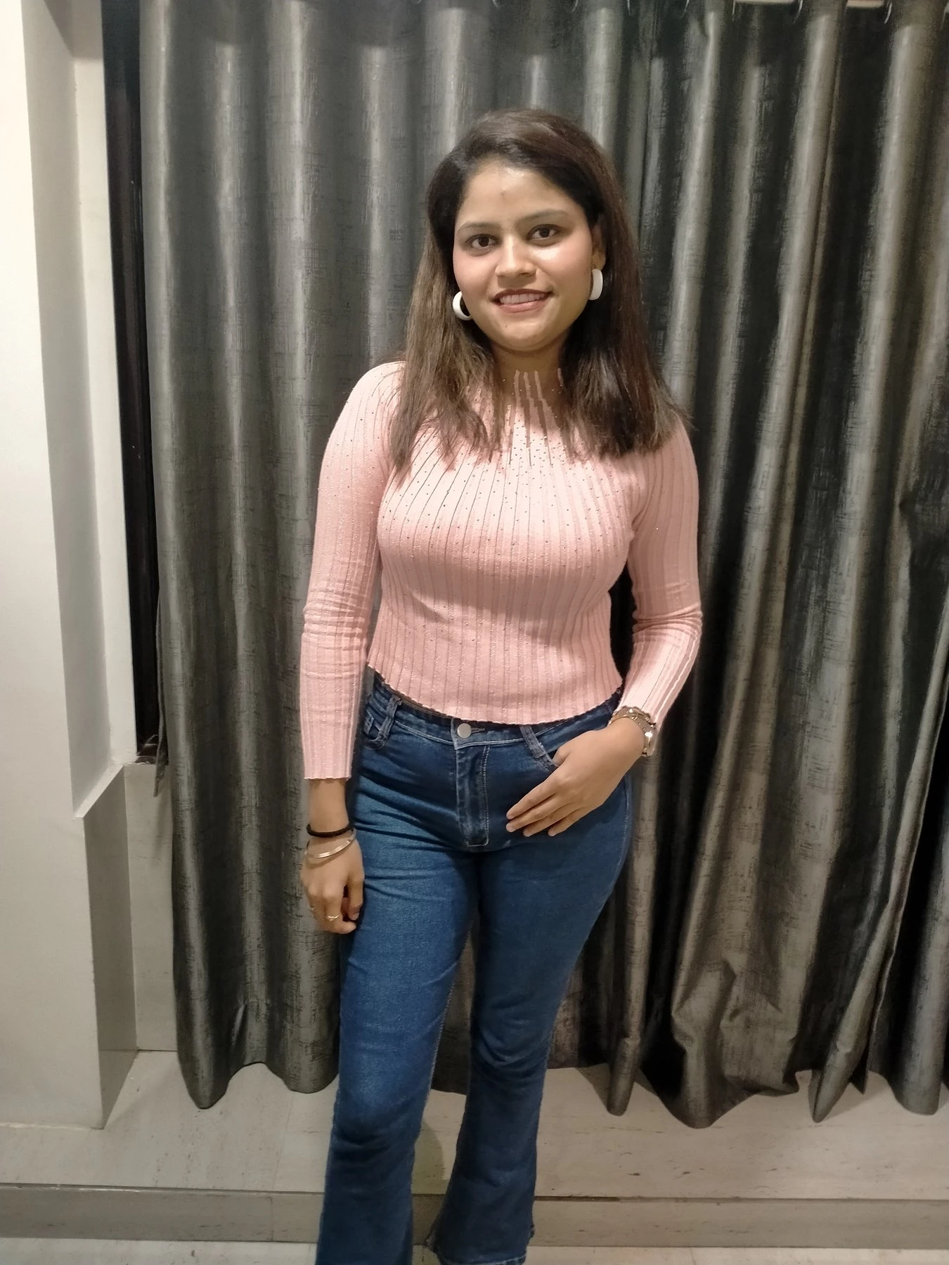 Priya – Indian escort in Bangalore — 4 / 7
