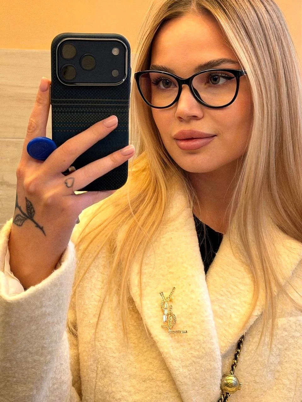 Bria TheBlonde – Russian escort in Hong Kong — 9 / 10