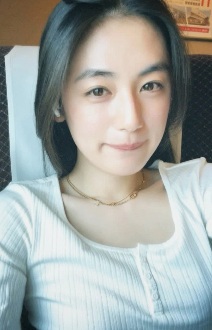 Heart in Hk – Chinese escort in Hong Kong — 3 / 5