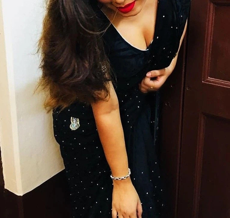 Hyderabad Mf Escort Couple – Indian escort in Bangalore — 8 / 13