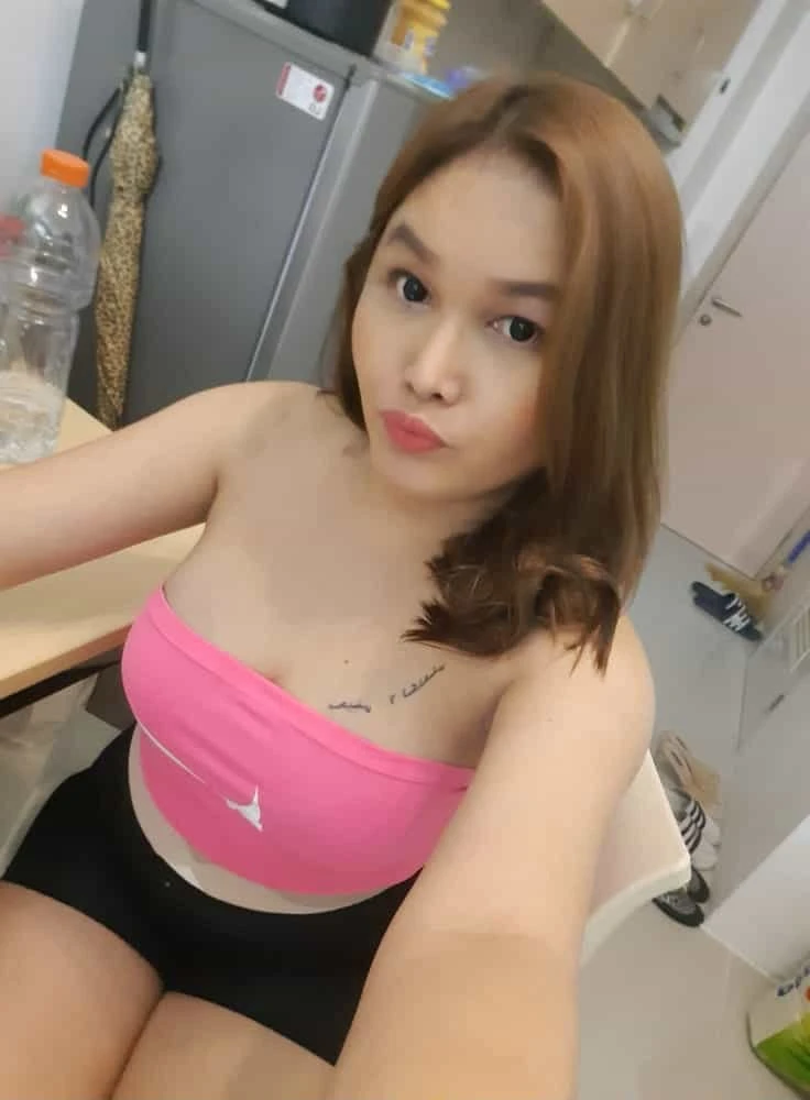 Just arrived deeptroat blowjob – Sierra Leonean escort in Hong Kong — 18 / 31