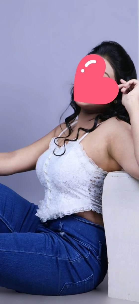 🥂Avannya Independent𝟏𝟏:𝟏𝟏 – Indian escort in Bangalore — 3 / 7