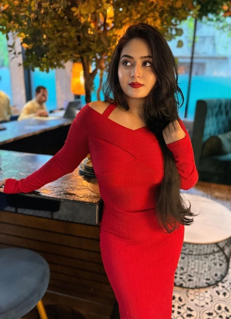 My Self soniya High&Profile Genuine – Indian escort in Bangalore — 2 / 4