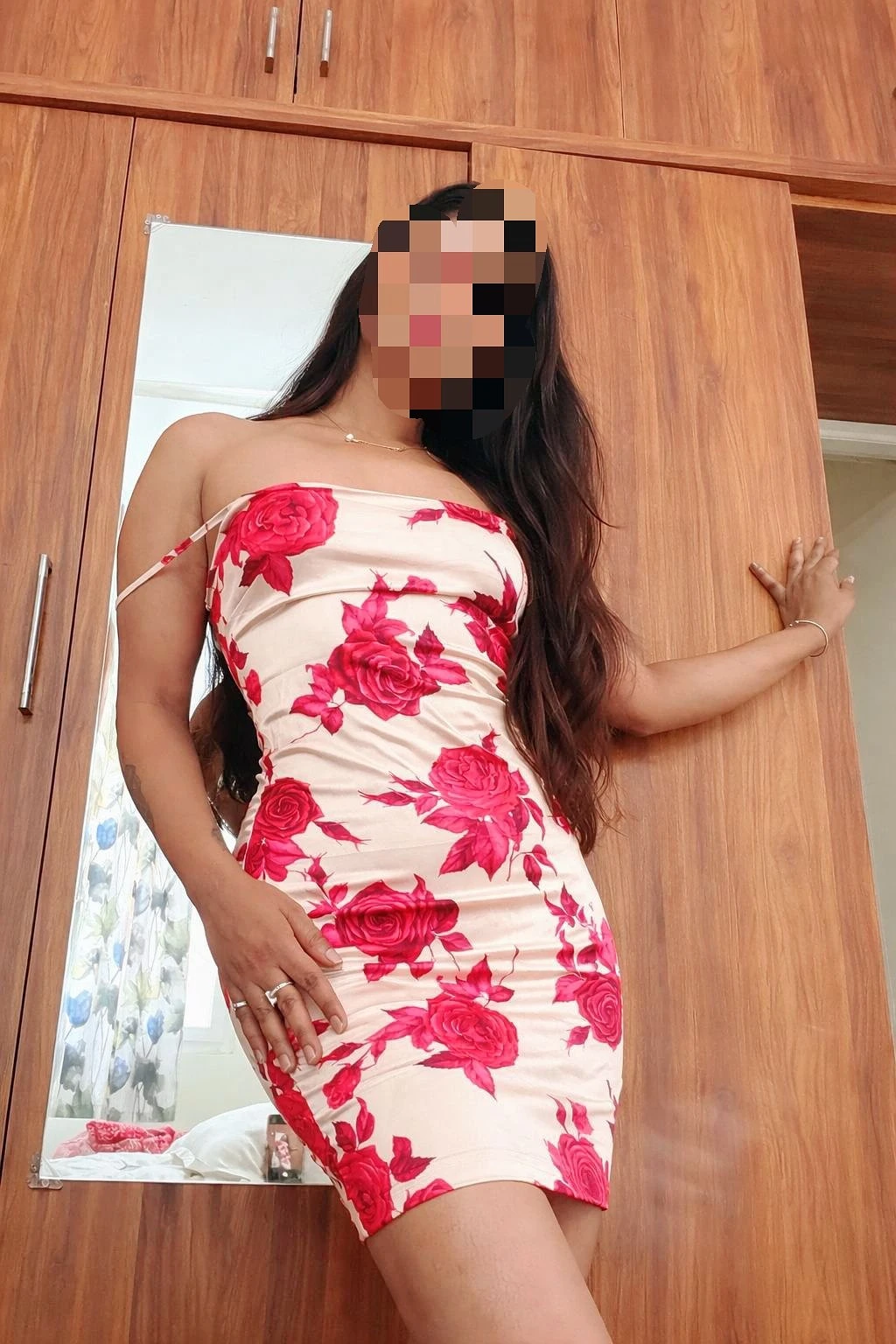 Aditi (Independent visitor) cam/Real – Indian escort in Bangalore — 25 / 27