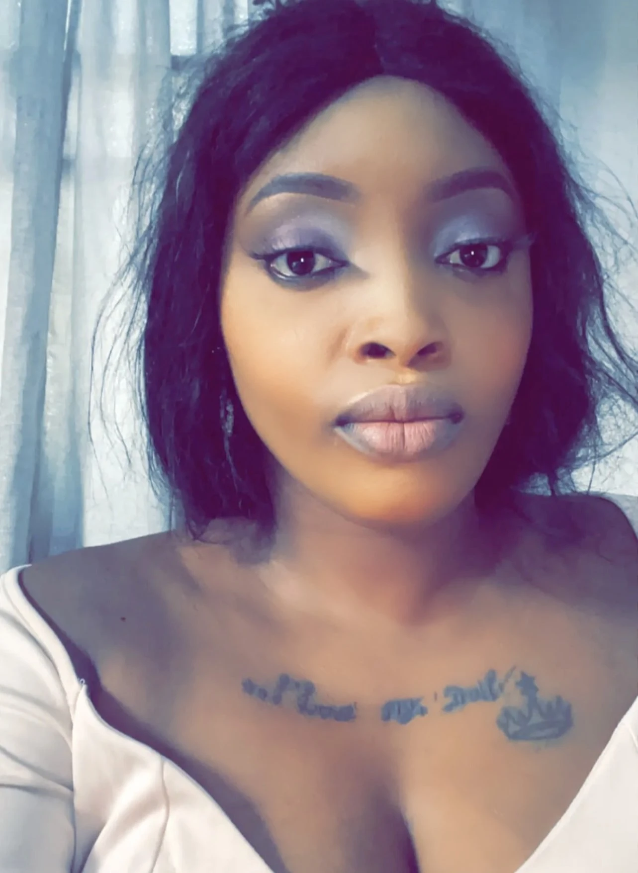 Bella – escort in Larnaca — 4 / 5