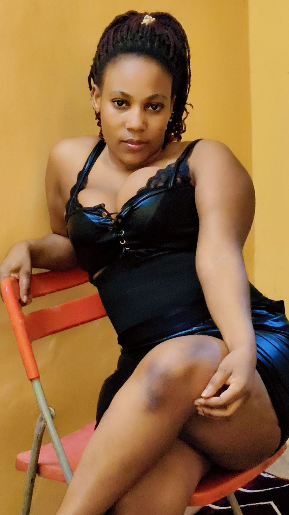 Bubbly Marion – Somali escort in Chennai — 2 / 4