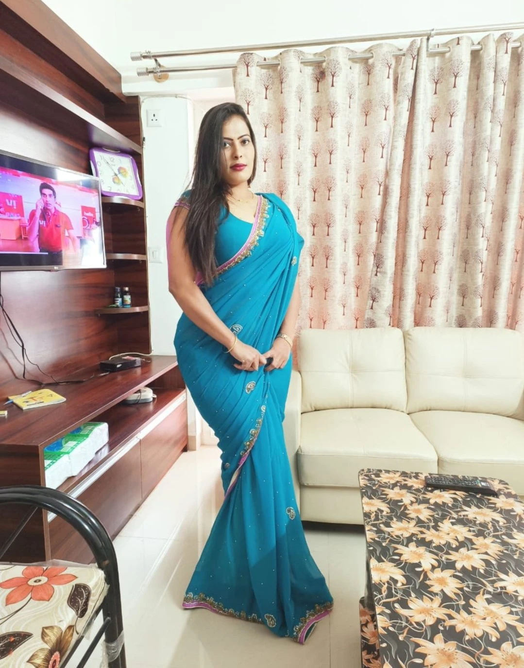 Nidhi – Indian escort in Bangalore, Escort, Banga