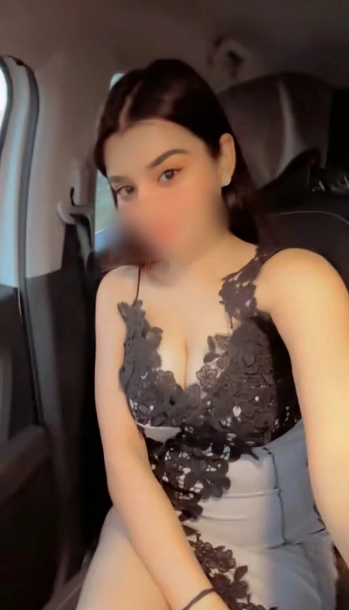 No broker ( cam&meet) indipendent – Indian escort in Bangalore — 5 / 9
