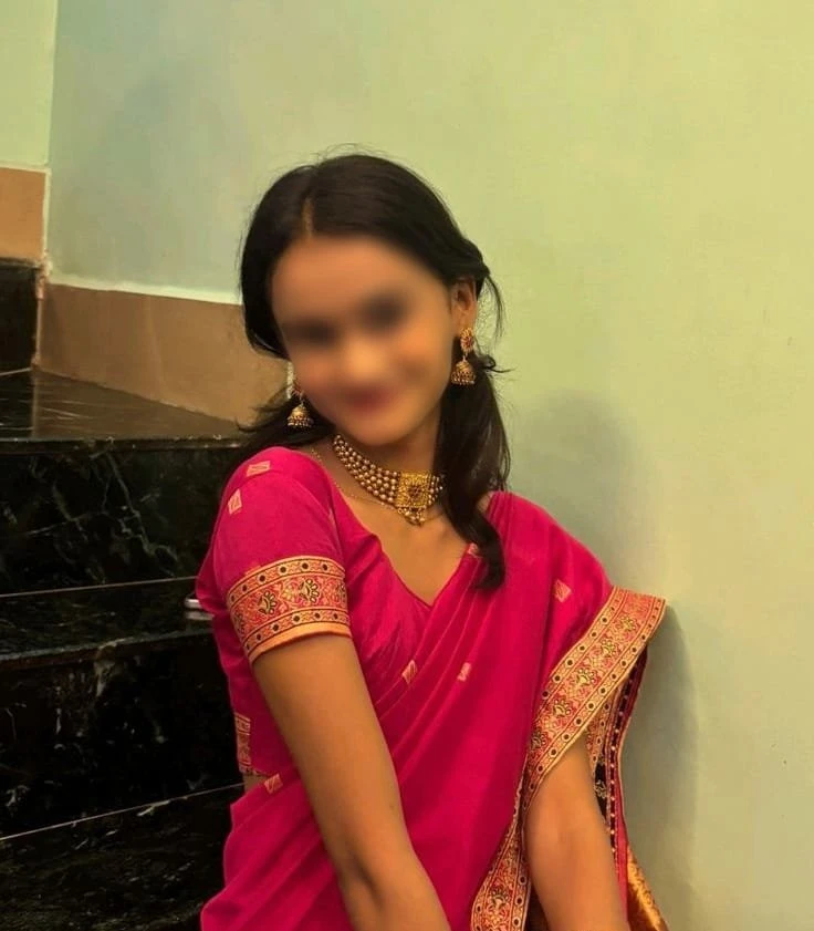 Lust – Indian escort in Ahmedabad — 4 / 5