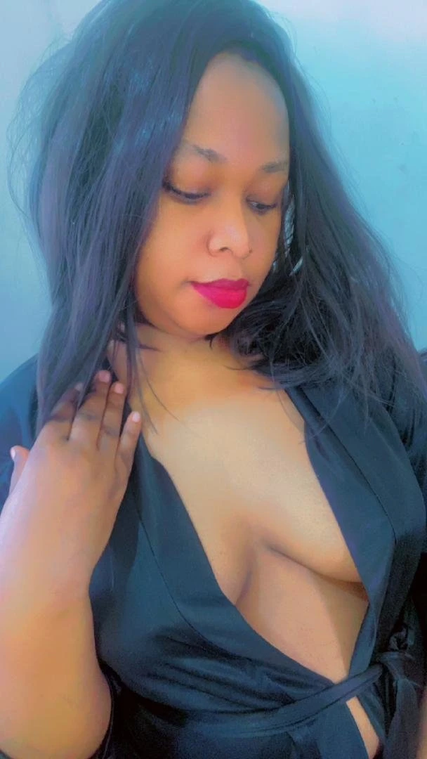 Sexy Hot Horny Misstress Hannah – Rwandan escort in Bangalore — 22 / 29