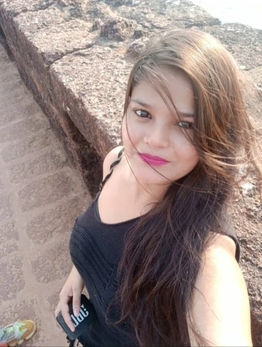 Anshu real meet and cam show – Indian escort in Bangalore — 4 / 6