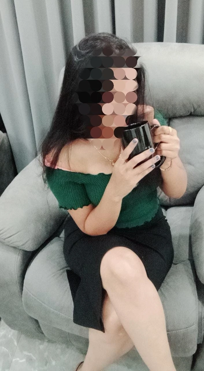 Pratiksha – Indian escort in Bangalore — 3 / 7