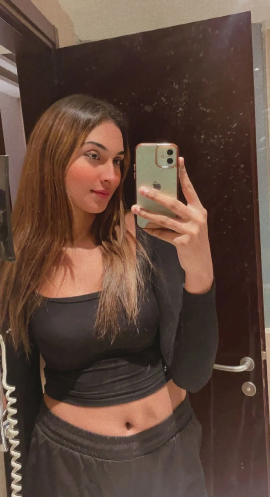 Sweety – escort in Bangalore — 2 / 3
