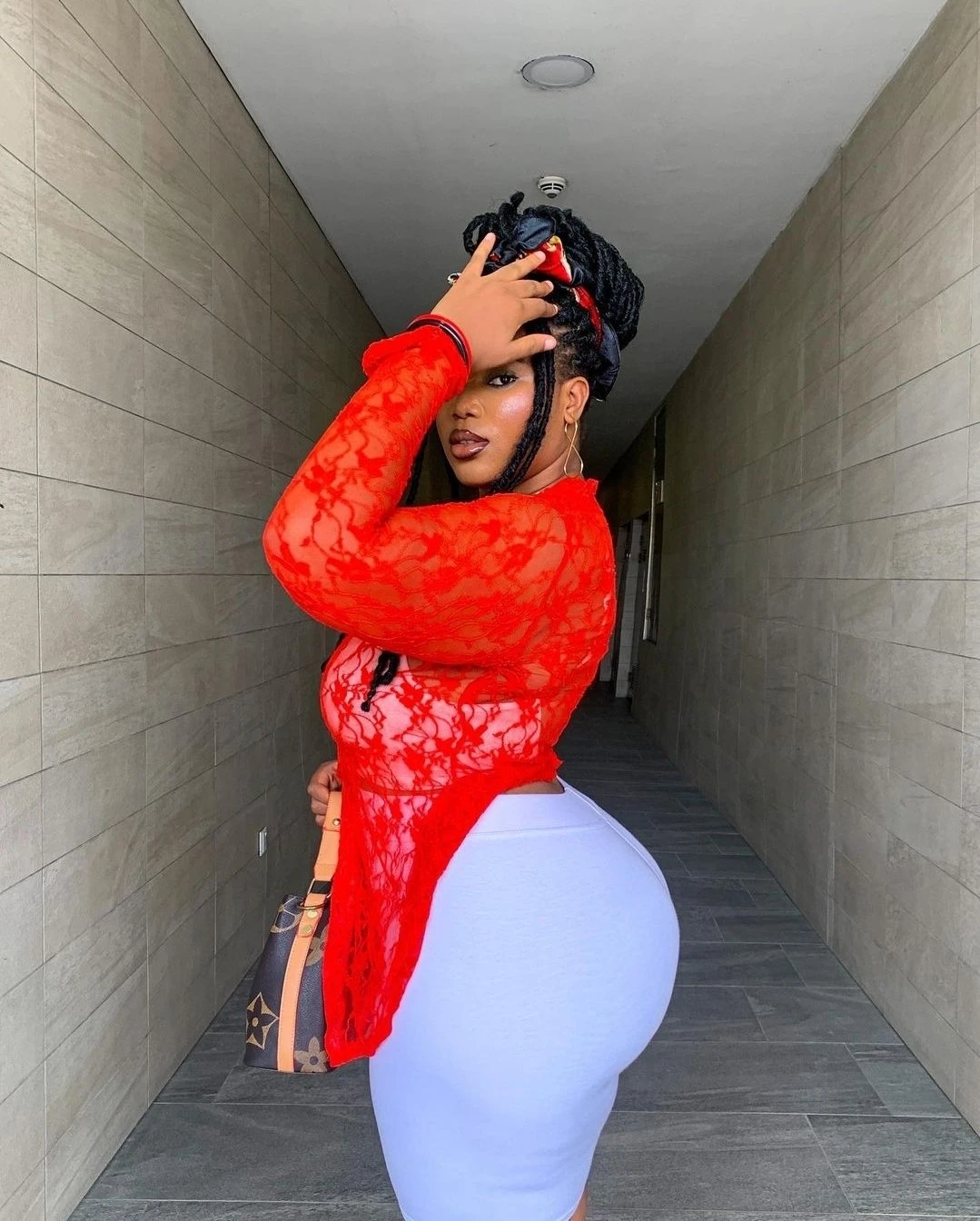 Favour – Kenyan escort in Chandigarh — 3 / 5