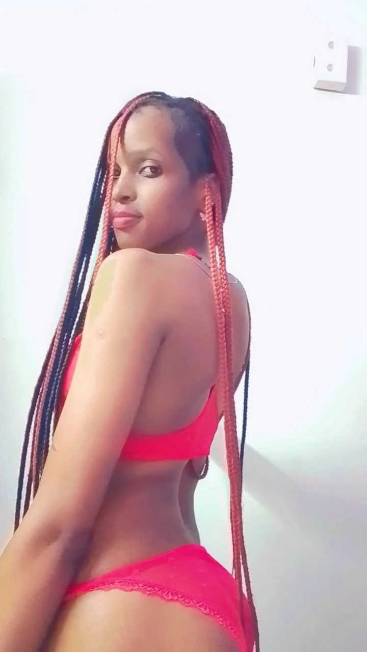 African Chloe Heyzo +91//922042//3152 – escort in Gurgaon — 4 / 16