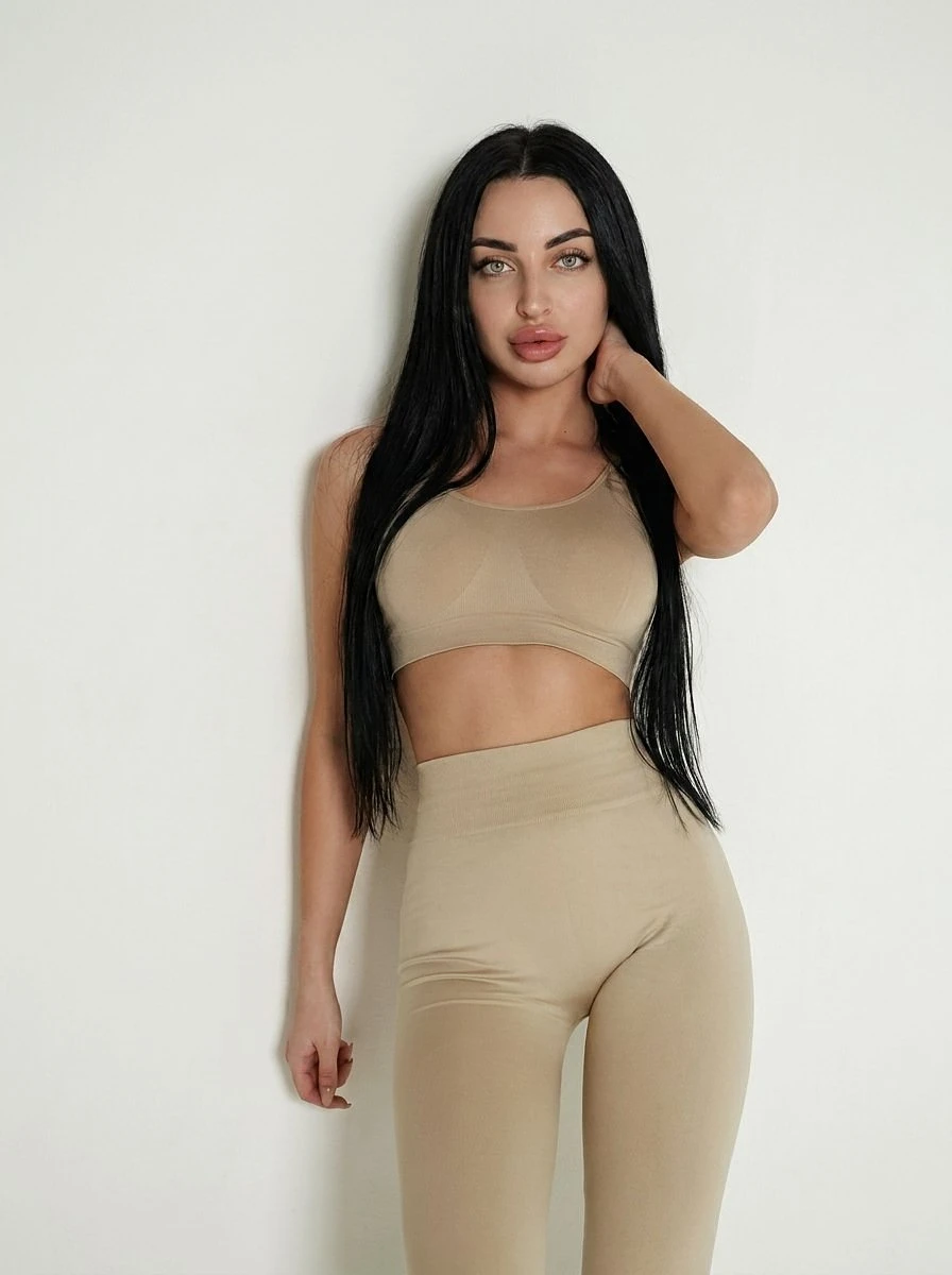 Helen Moan Generator – Russian escort in Hong Kong — 5 / 6