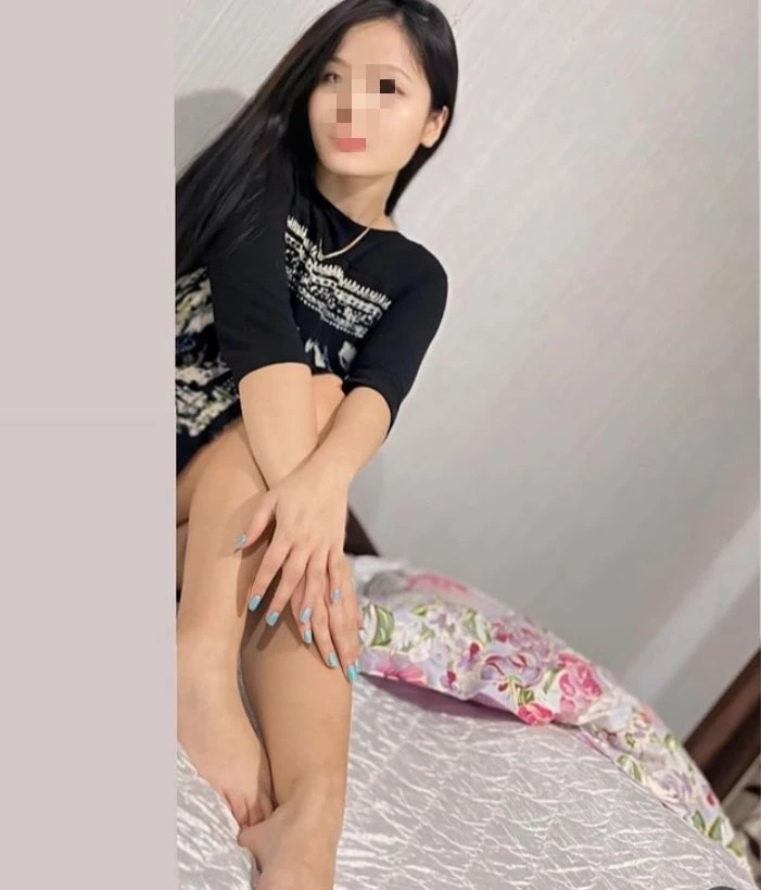 Minakshi – Indian escort in Ahmedabad — 2 / 3