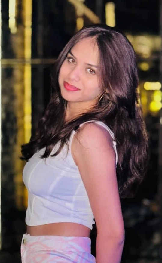 priya – Indian escort in Candolim, Goa — 2 / 5