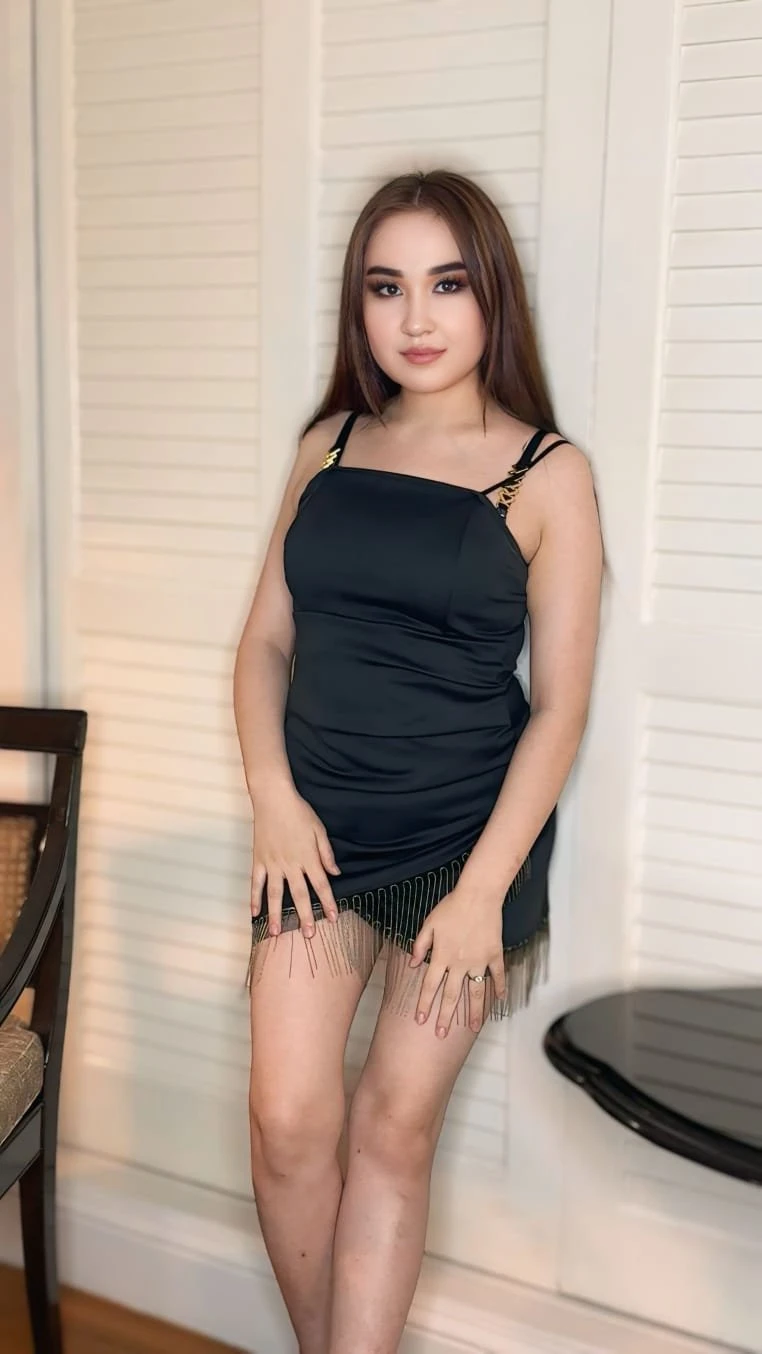 Young & Slim Russian & Indian Models – Russian escort in Gurgaon — 8 / 9