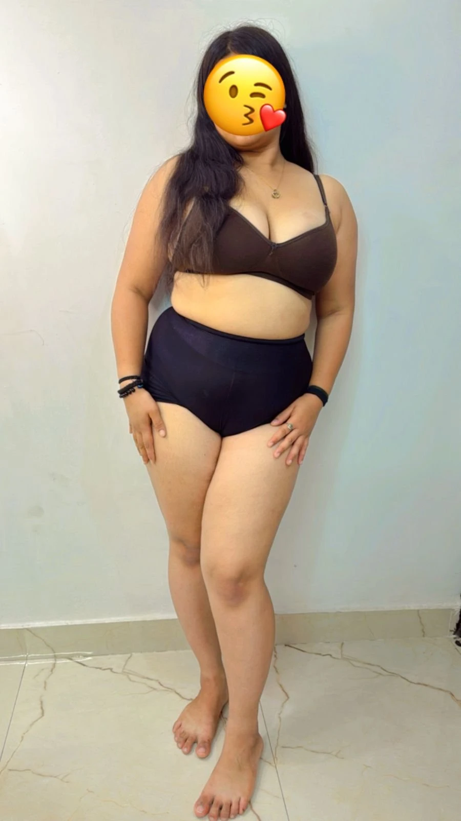 Nishu chubby Cam and Real Meet – Indian escort in Gurgaon, Escort, Gurgaon