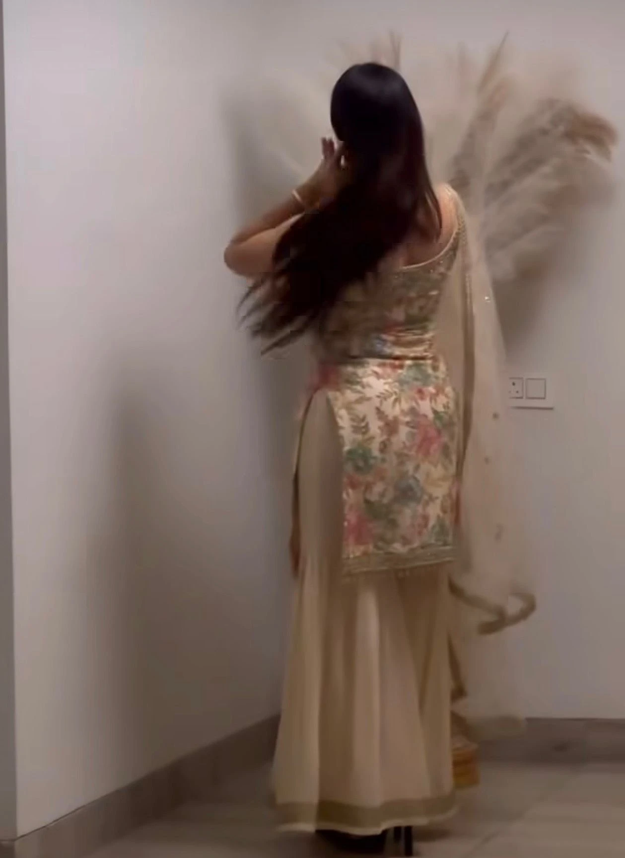 Maheen – Indian escort in Chandigarh — 4 / 5