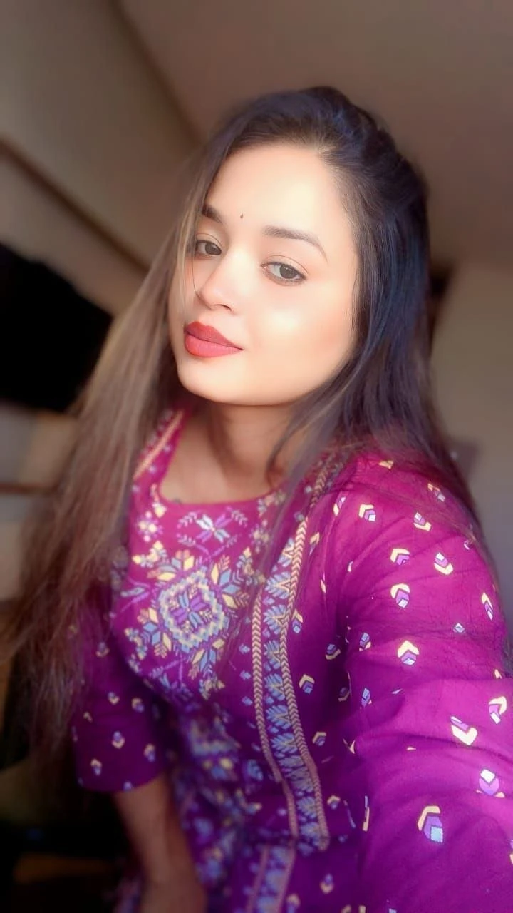 Nikita – escort in Bangalore — 2 / 4