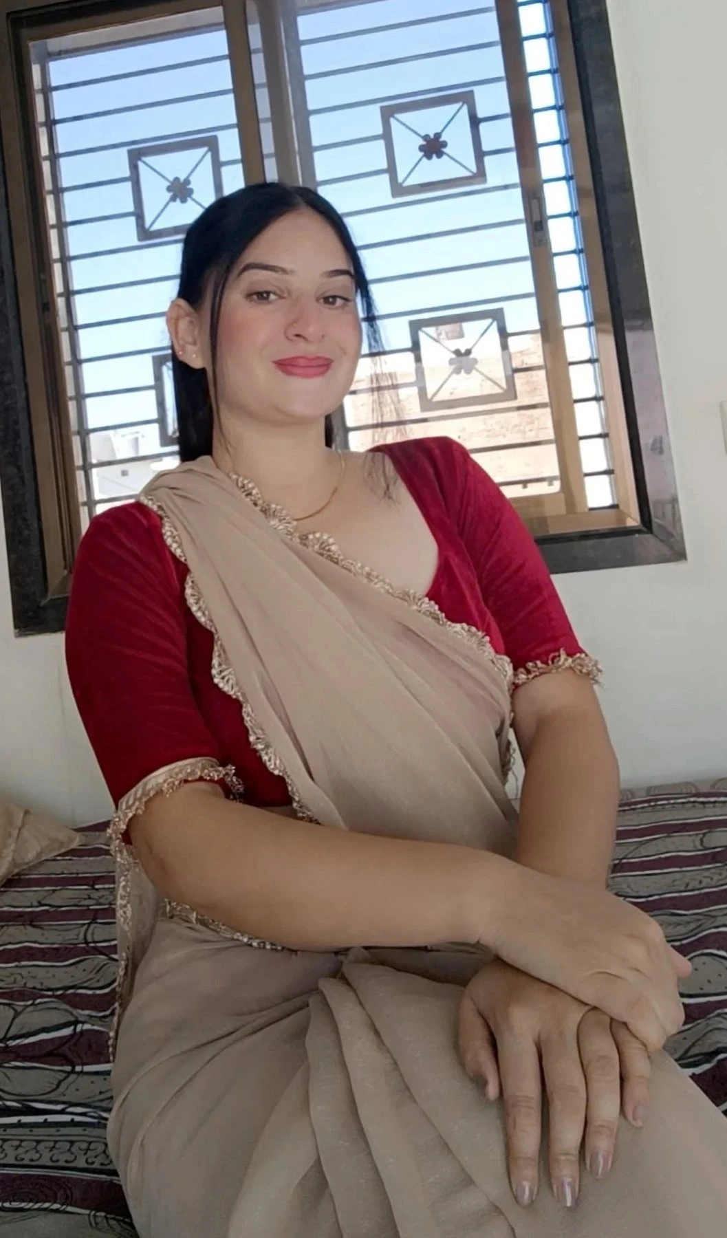 Ruhi – Indian escort in Chandigarh — 2 / 3