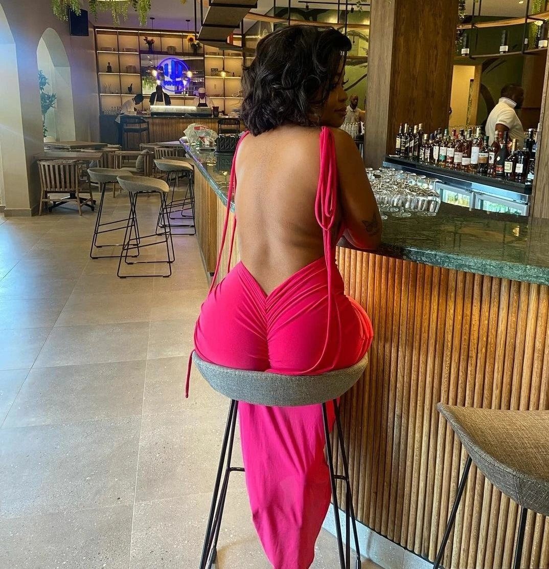 Cassandra – Jamaican escort in Chandigarh — 2 / 3