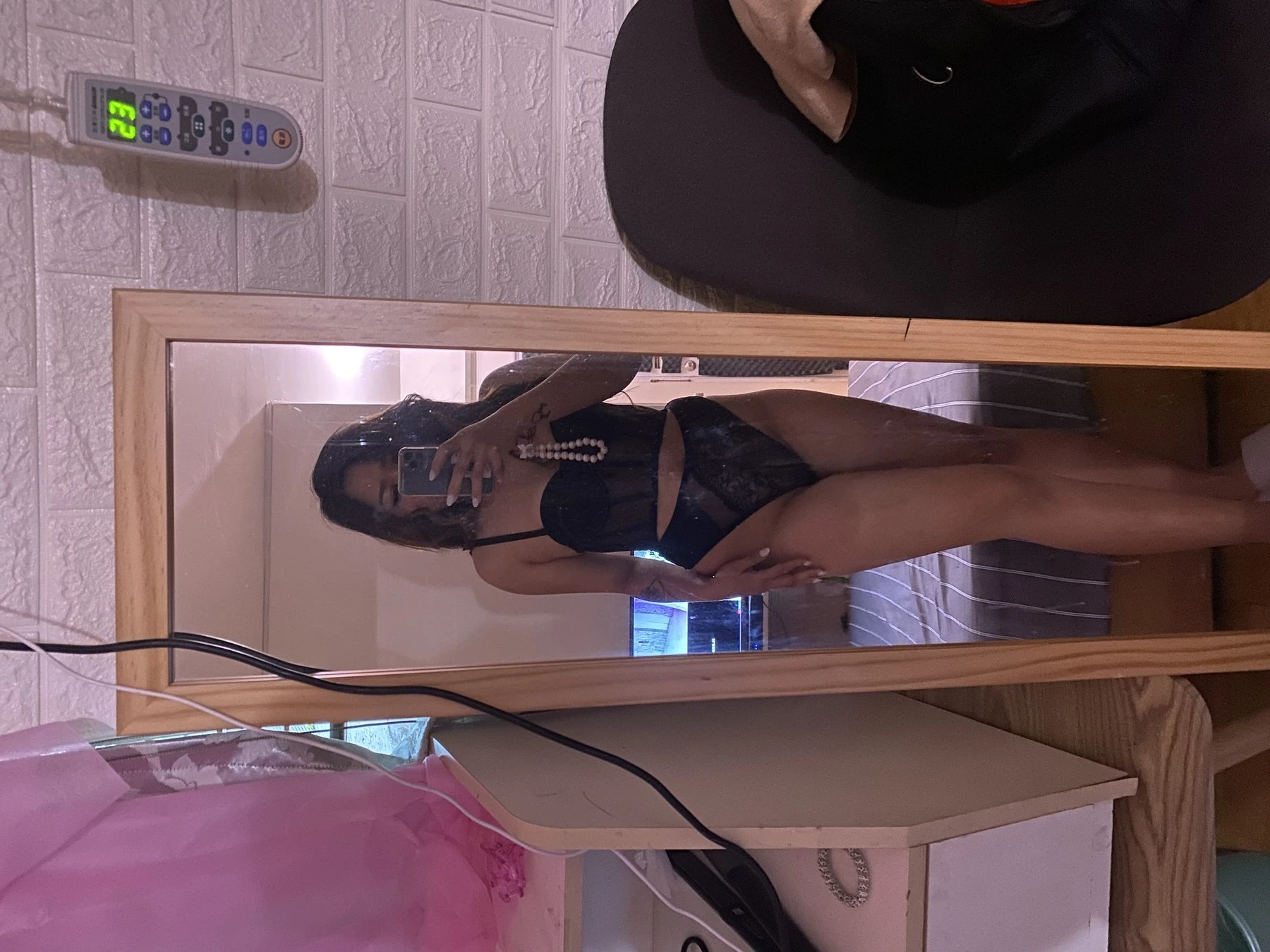 Dollar – Filipino escort in Hong Kong — 3 / 10