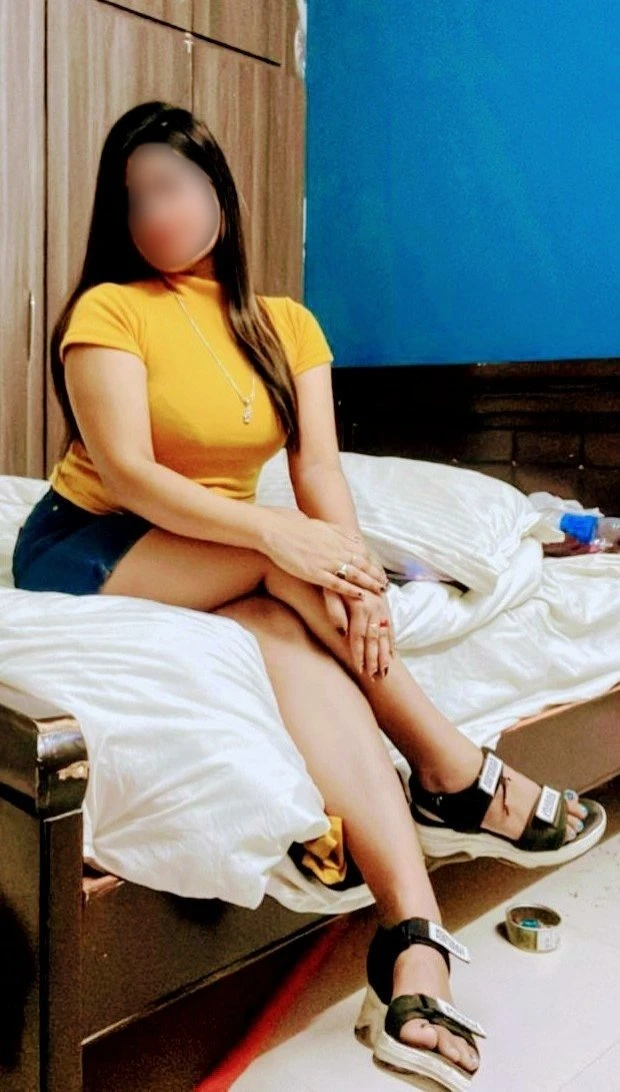 RICHA (( CAM & REAL SESSION )), escort – Indian escort in Bangalore, Escort, Banga
