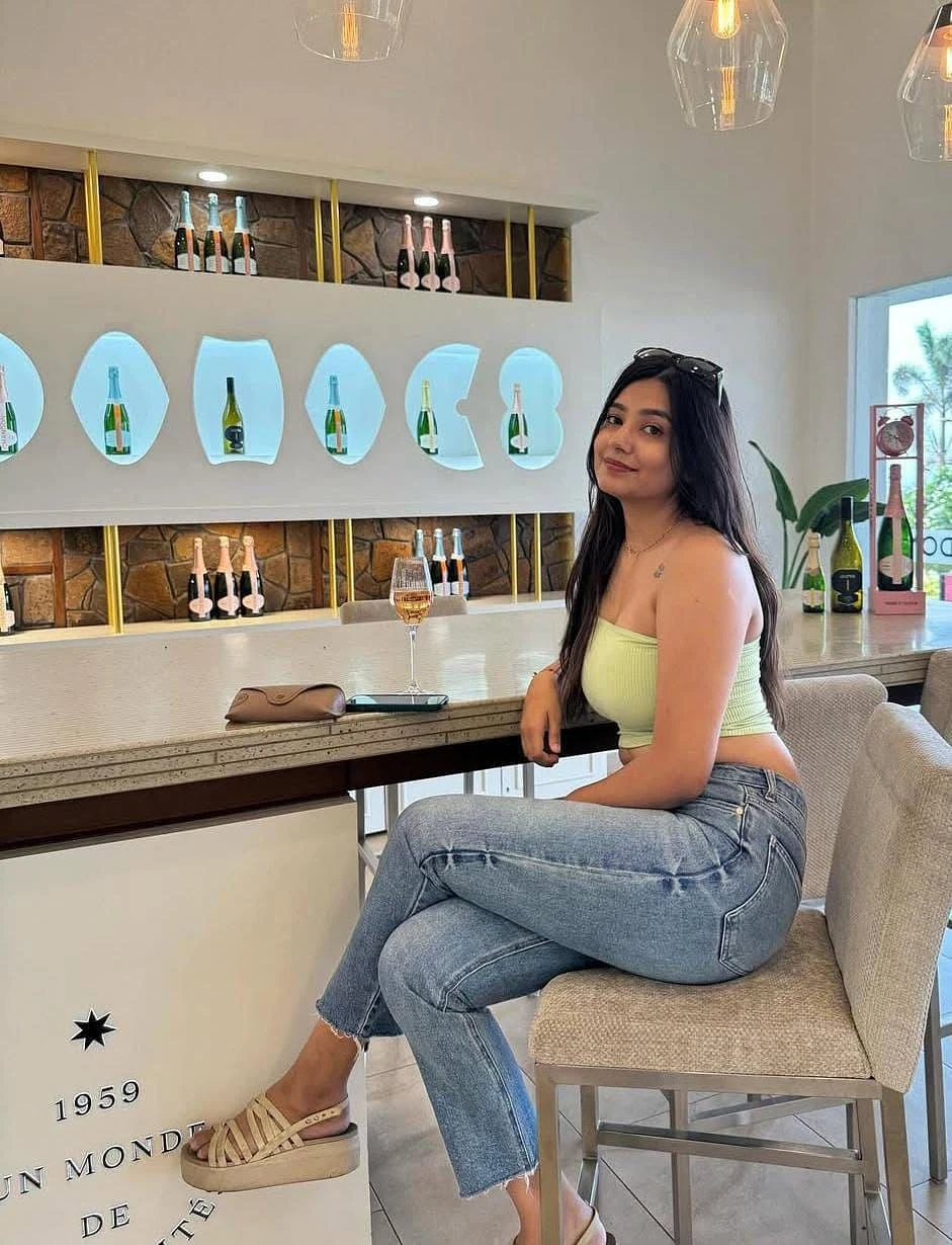 Mehak – Indian escort in Chandigarh — 3 / 4
