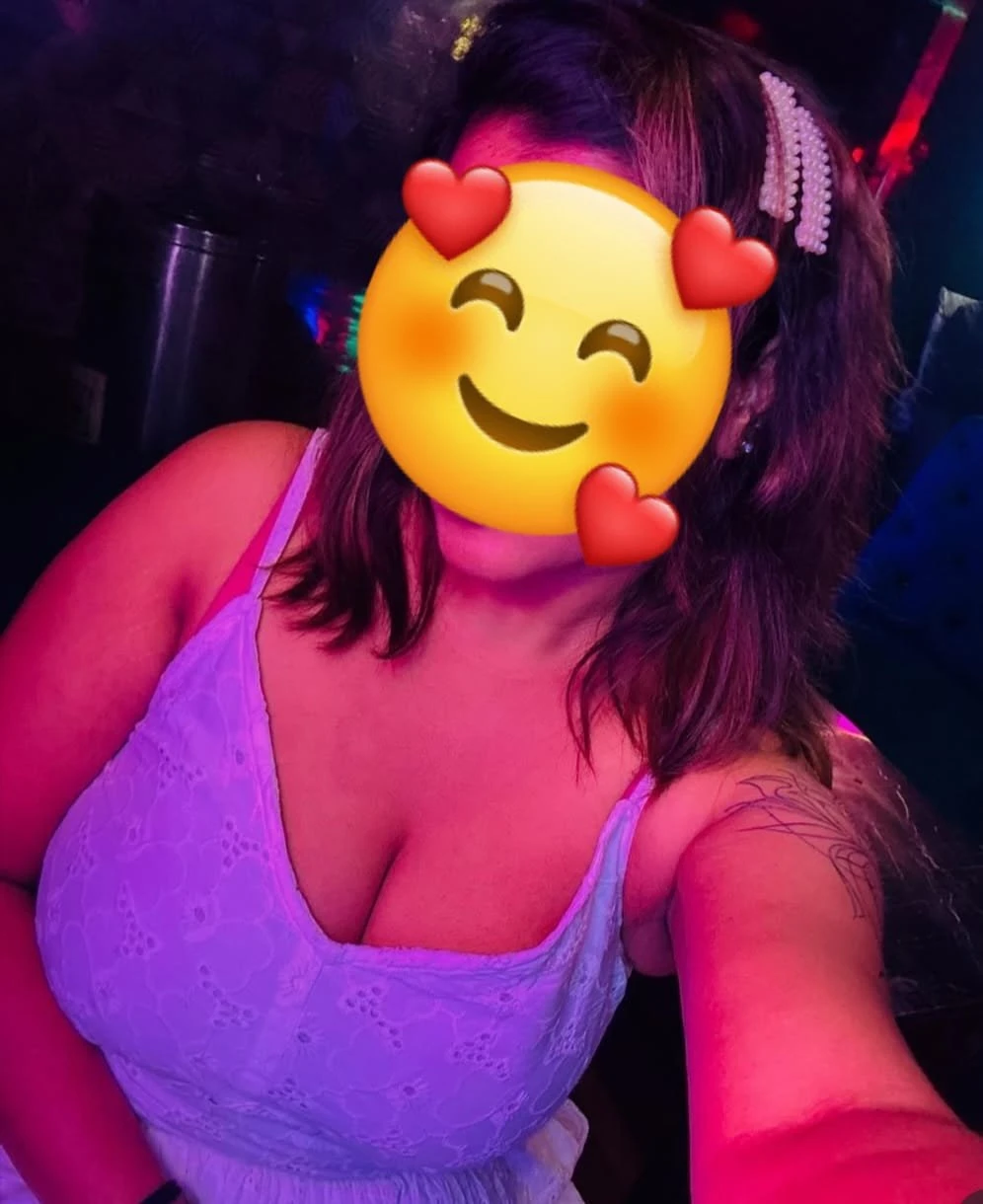 ❣️ Deepika Cam & Real Available ❣️ – Indian escort in Bangalore — 2 / 5