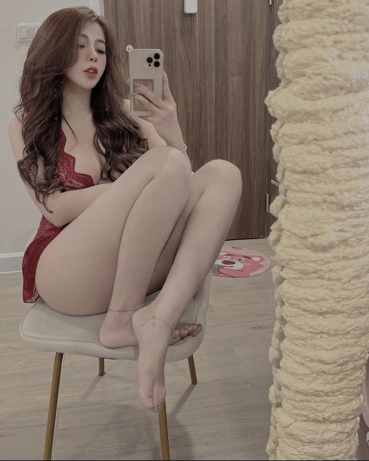 Miumiu Full Sevres ass – Vietnamese escort in Tirana, Escort, Tirana