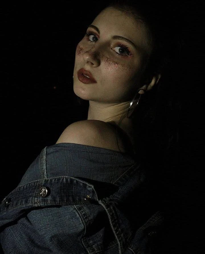 Karolina sex guru – Belarusian escort in Hong Kong — 4 / 8