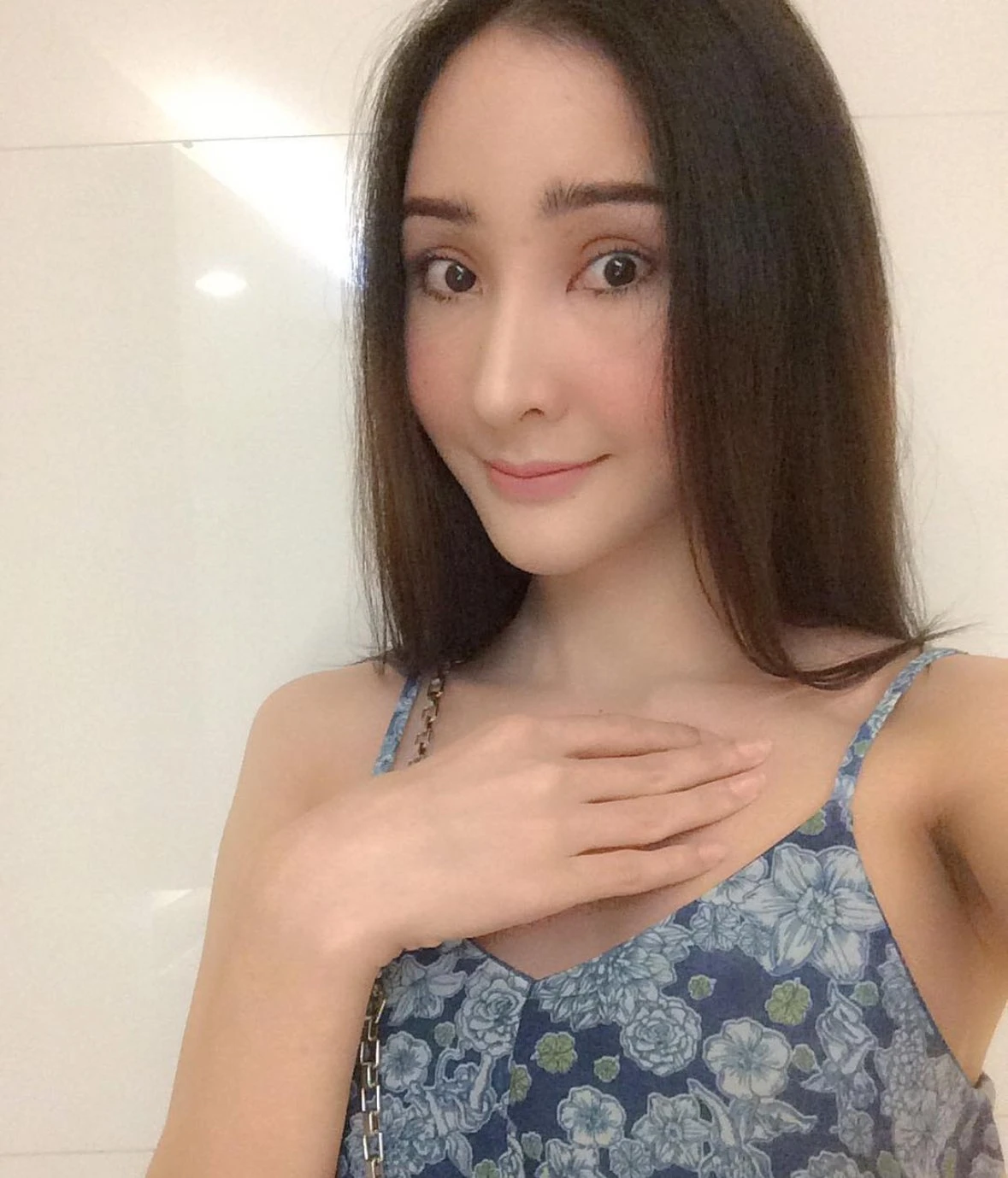 Natty in Hk – Thai escort in Hong Kong — 4 / 6