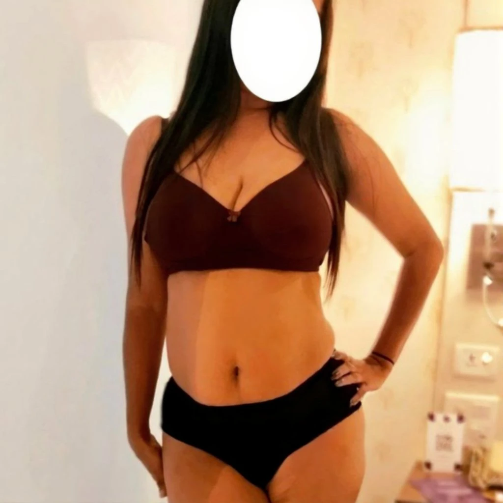 Independent Cam Meet Available – escort in Bangalore — 14 / 15
