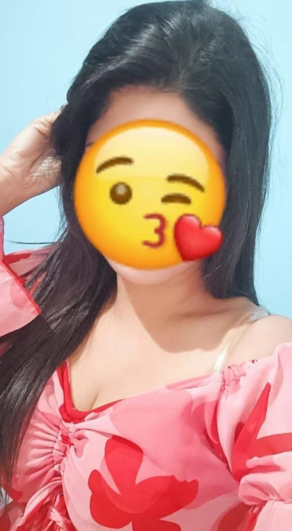 Namita Cam Show Real Meet – Indian escort in Chennai — 4 / 5