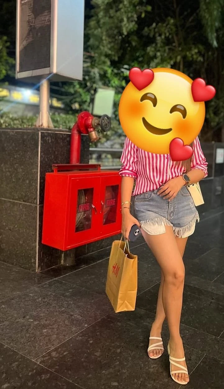 Soniya Cam and Real Meet – Indian escort in Chennai — 3 / 5