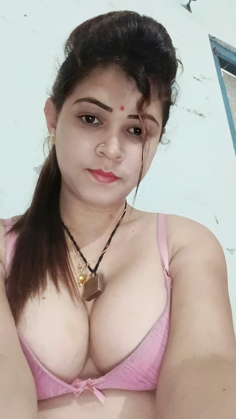 Maina Phukan – Indian escort in Guwahati — 5 / 8