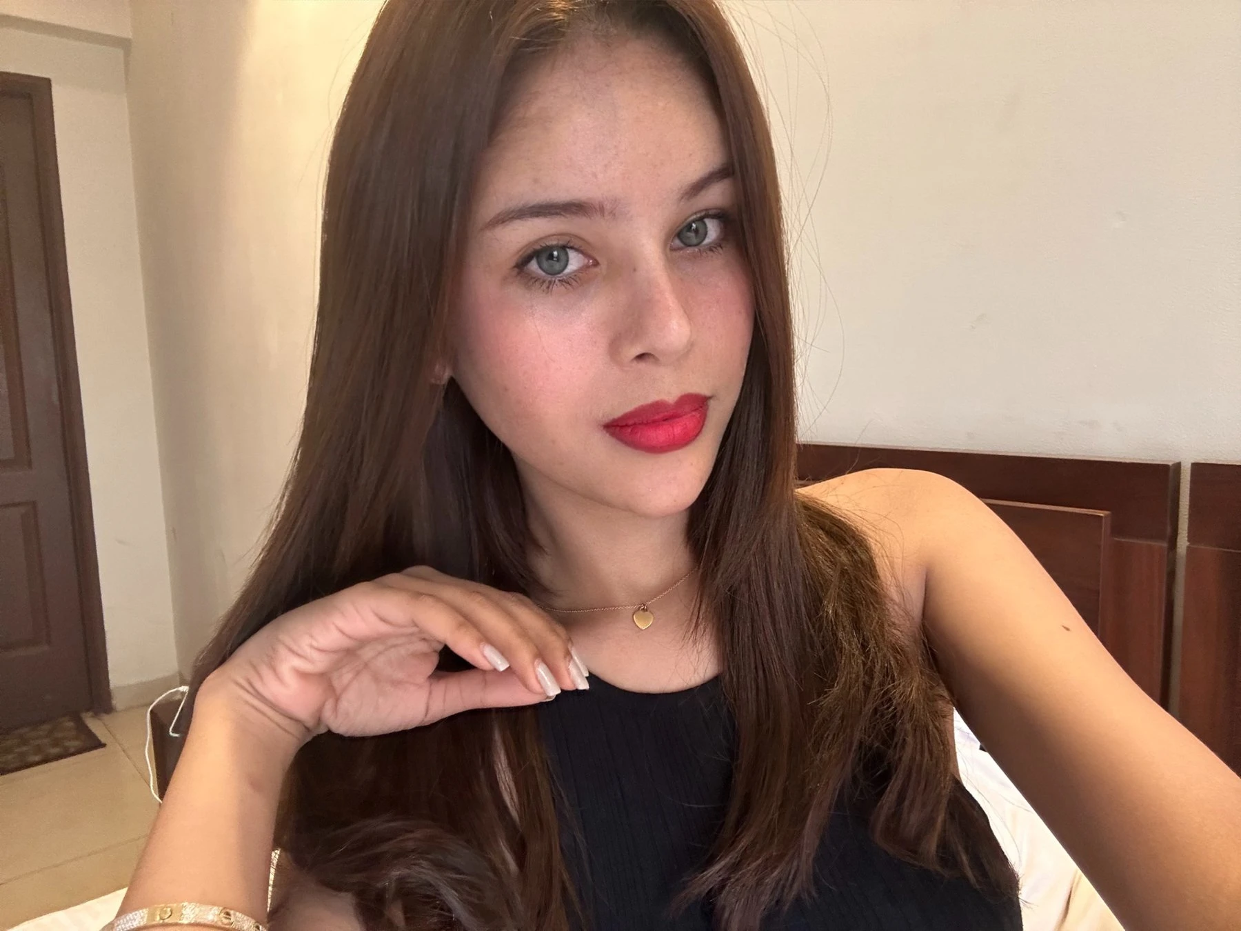 Nathalia(Just arrived) – Spanish escort in Hong Kong — 11 / 18