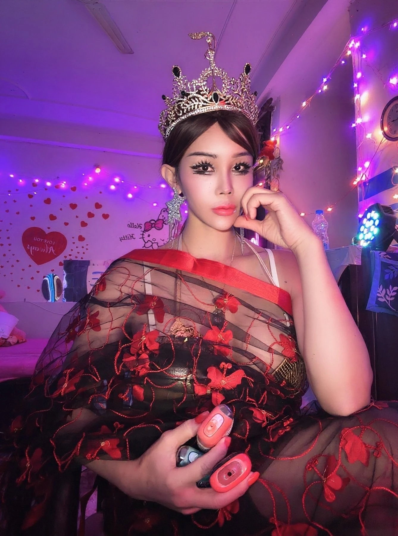 Sabina – Laotian escort in Faridabad — 30 / 31