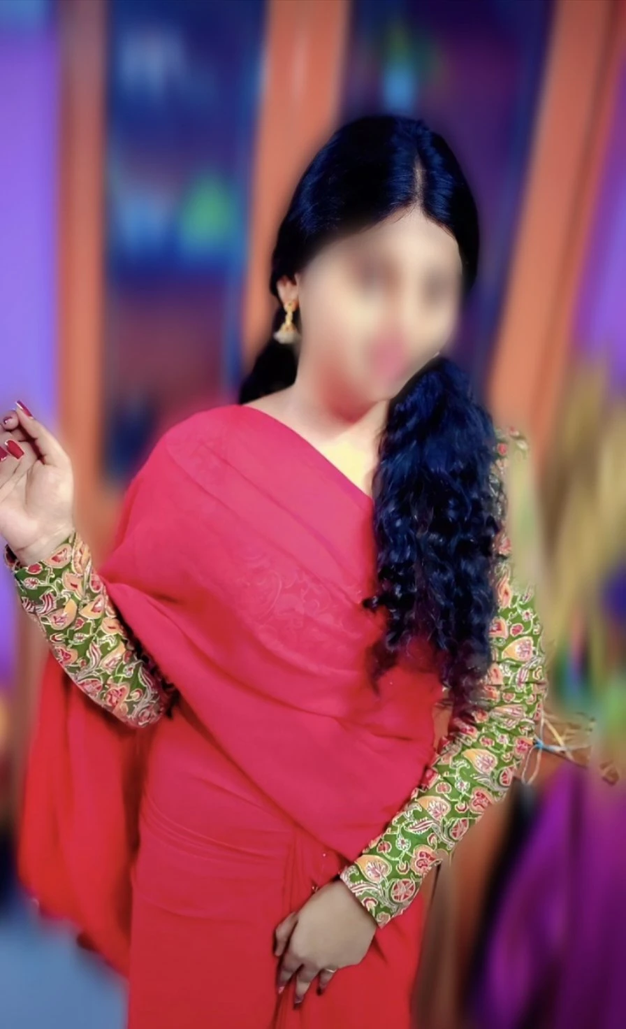Nivi – Indian escort in Chennai — 4 / 7