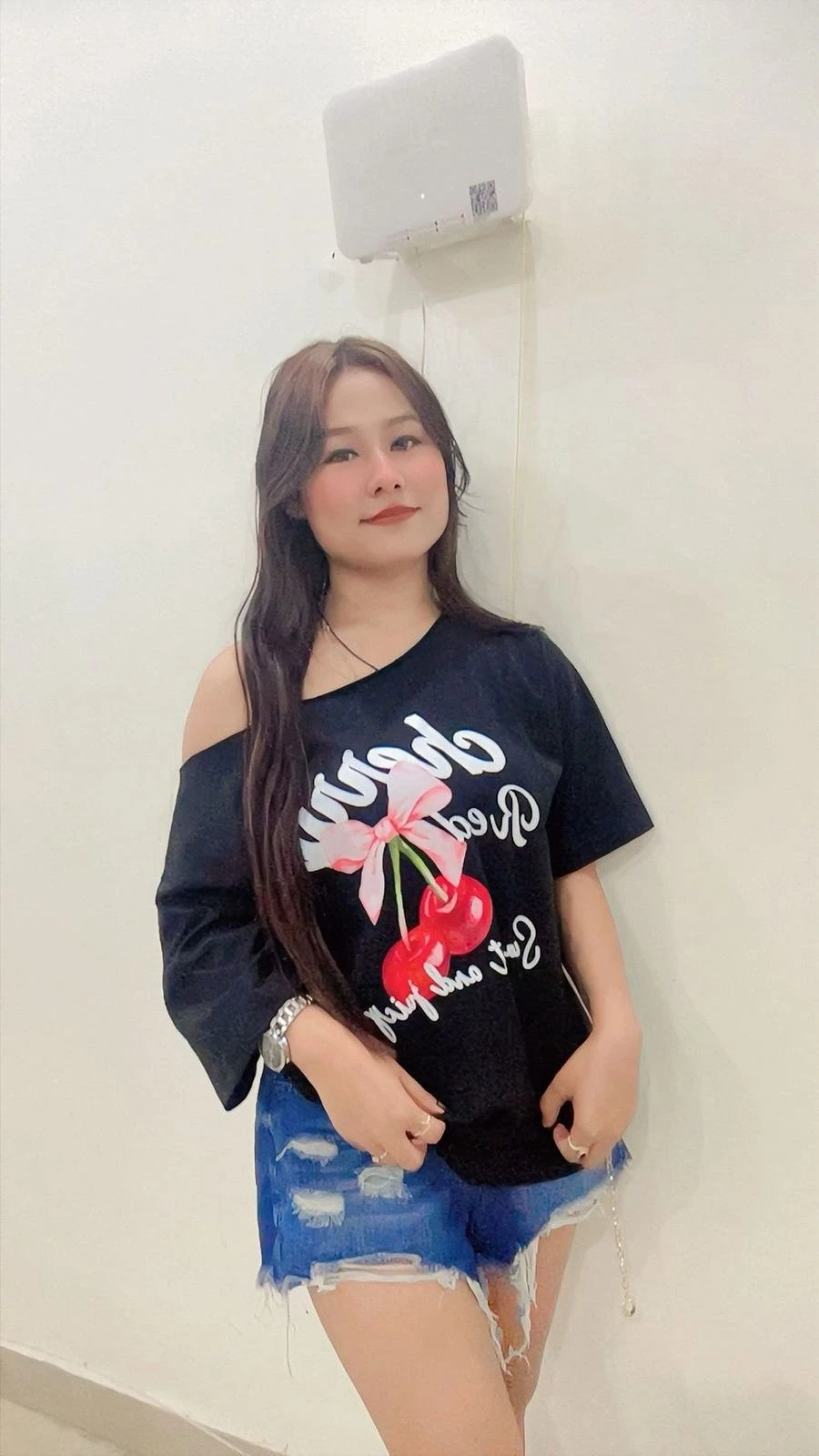 3 High profile nepali Available – escort in Gurgaon — 2 / 3