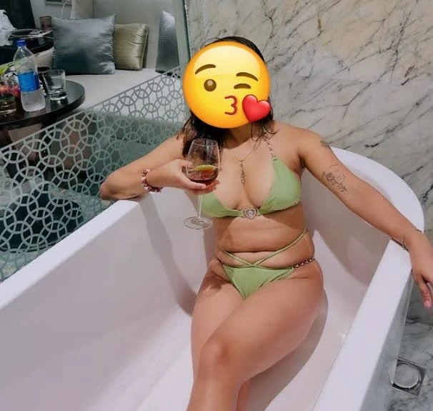 REAL MEET AND CAM SHOW 🤍 3 – Indian escort in Bangalore — 2 / 4