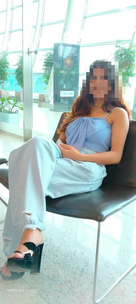 Best for You Real Meet and Cam Show – Argentinean escort in Chennai — 1 / 3