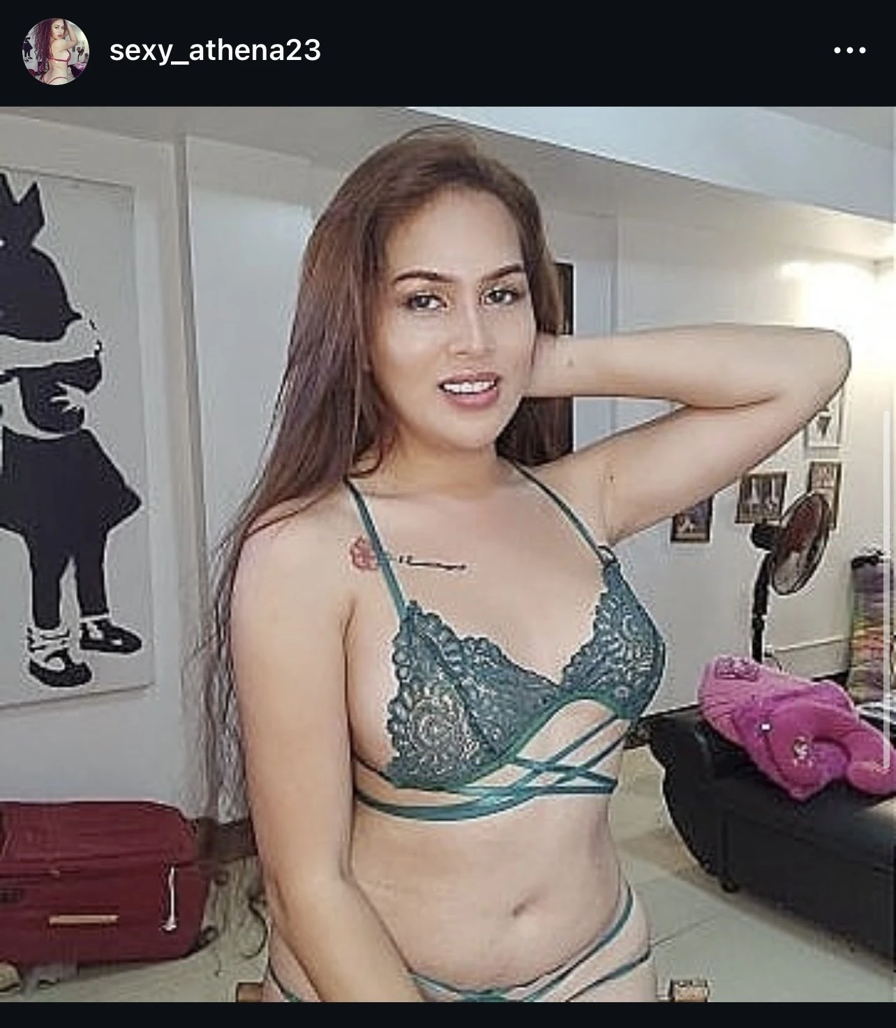 Andrea23 – Filipino escort in Hong Kong — 4 / 8