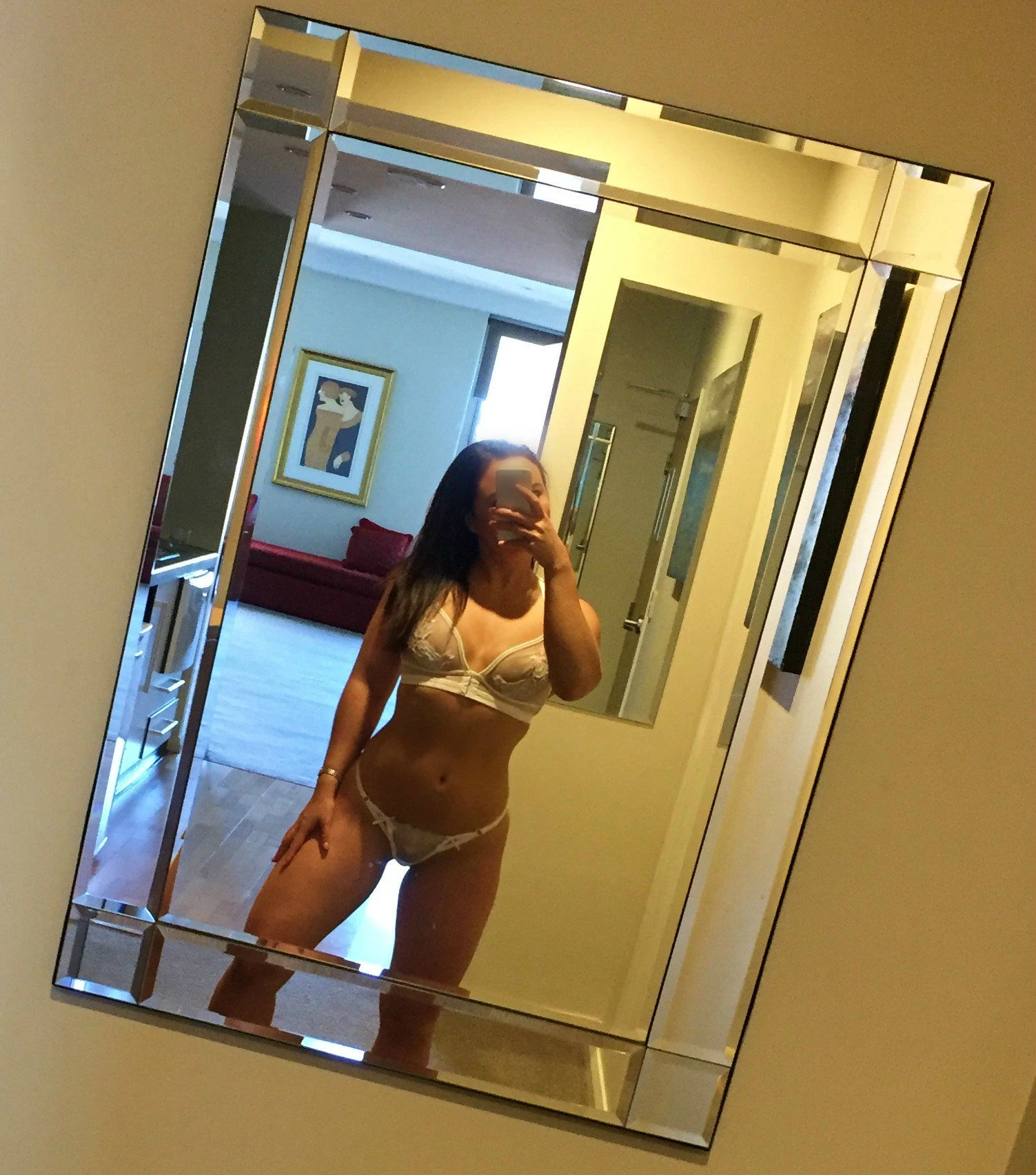 Eurasian Lauren Hart, 25-30 March – New Zealander escort in Hong Kong — 12 / 17