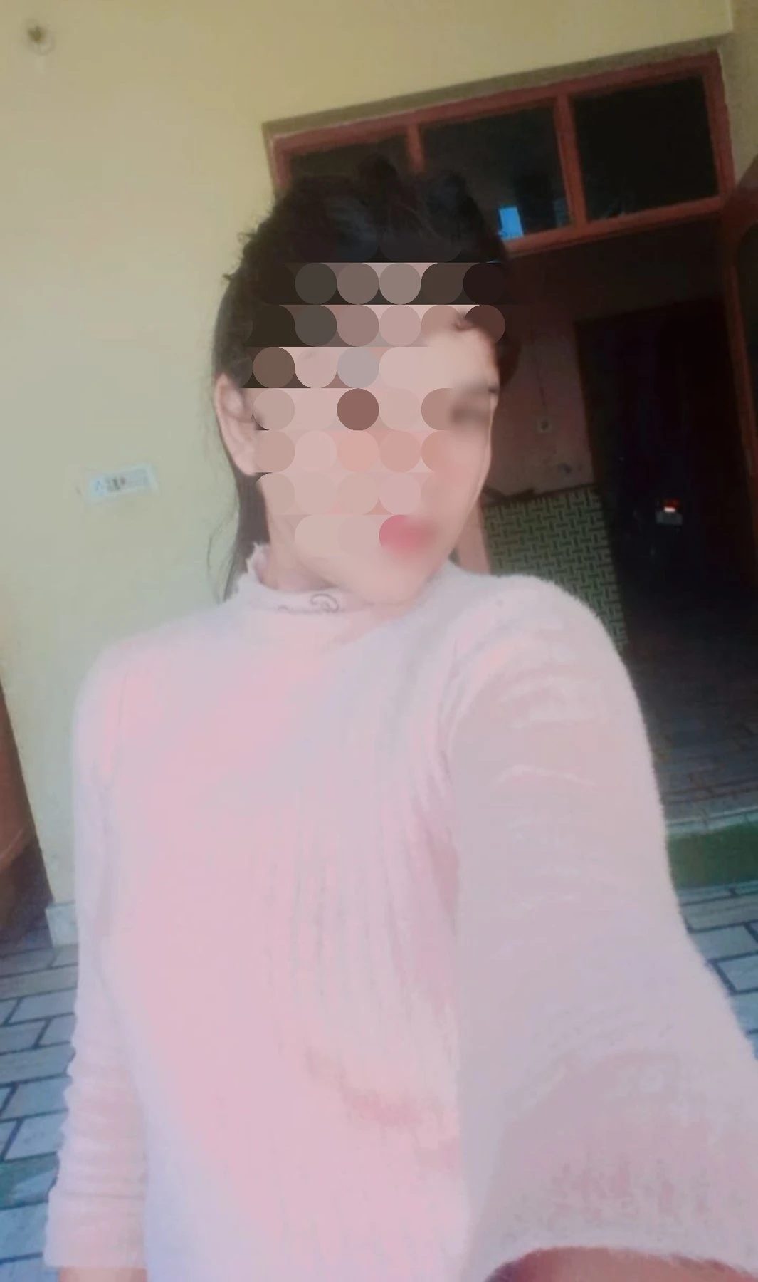 I'm a college girl cam show – Indian escort in Hyderabad — 2 / 3