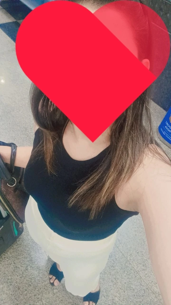 Jannat Independent Girl & Cam Service – Indian escort in Bangalore — 2 / 5